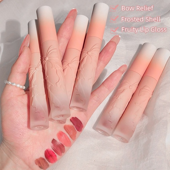 Cute Bear Lipstick💄4💄 - Picture 3 of 3